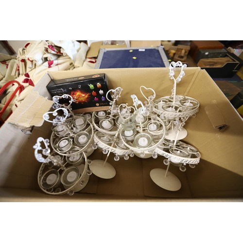 271 - 10 tealight table decorations & tealights