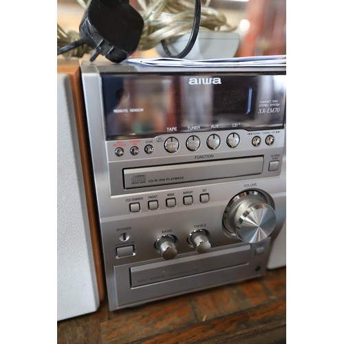 291 - Aiwa stereo with speakers & remote - warranted until 12 noon Tuesday following the above sale