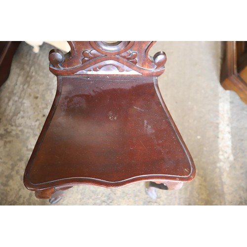 541 - Mahogany hall chair