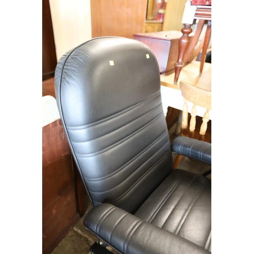 548 - Black leather designer armchair