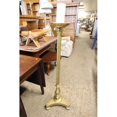 556 - Gilt corinthian column candle stand