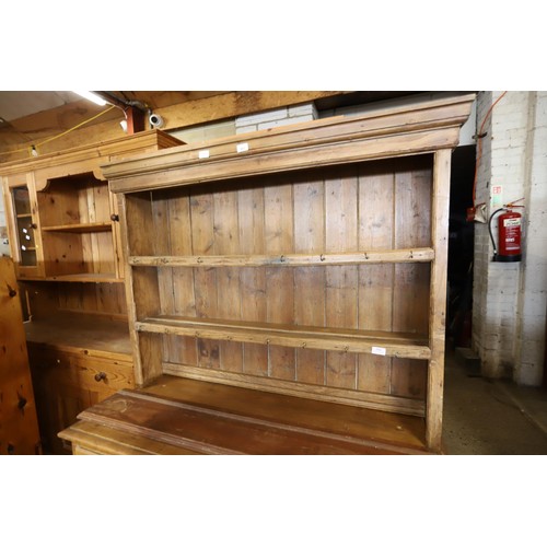 566 - Welsh dresser, pine