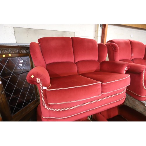 595 - Red 2x 2-seater sofa & 2 chairs suite