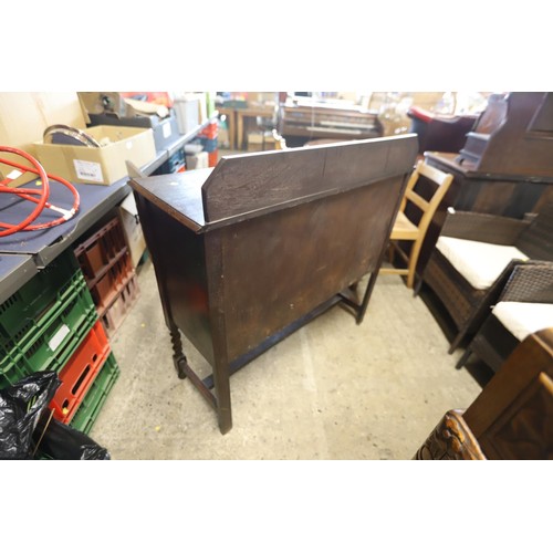 613 - Oak sideboard