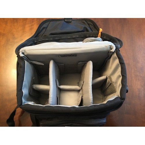 73 - Lowe pro Nova 180 camera bag