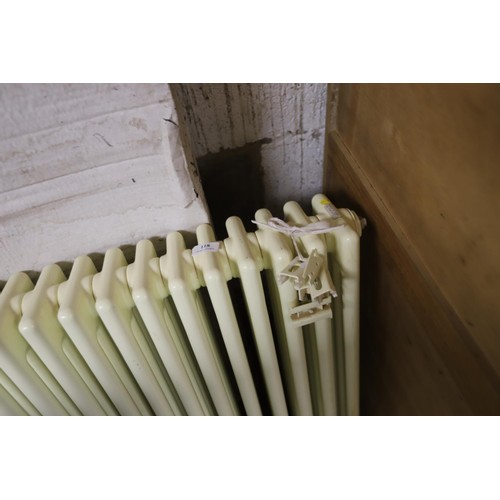 113 - Acova 4 column radiator, cream - 750 x 1140mm (incl brackets)