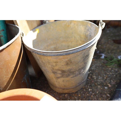 76 - Copper bucket, galvanised bucket, clay planter