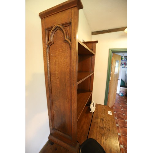 30 - Small oak gothic style three tier books