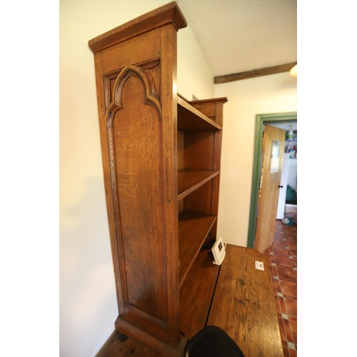 30 - Small oak gothic style three tier books