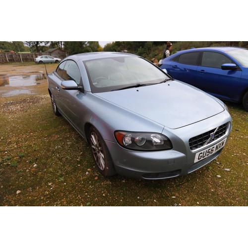 2 - Volvo C70 T5 convertable 2.4 turbo, petrol (roof works fine) record miles 129,463 in Office -More ph... 