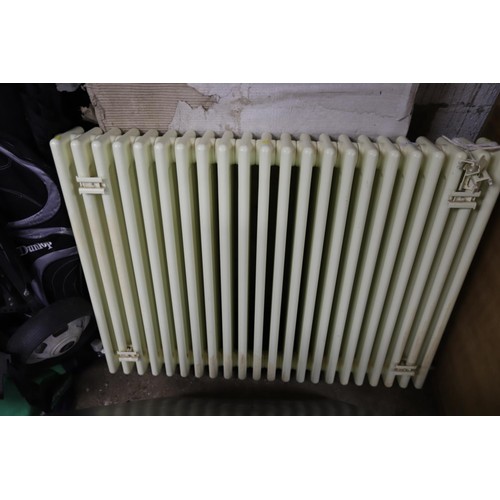 120 - Acova 4 column radiator, cream - 750 x 1140mm (incl brackets)