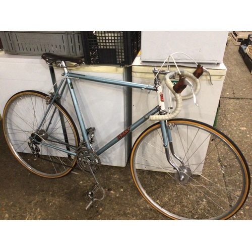 389 - Vegrandis Bates vintage racing bike with 23 inch frame & 10 gears