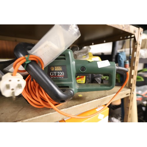 124 - Hedge cutter - to be rewired & tested by a qualified electrician