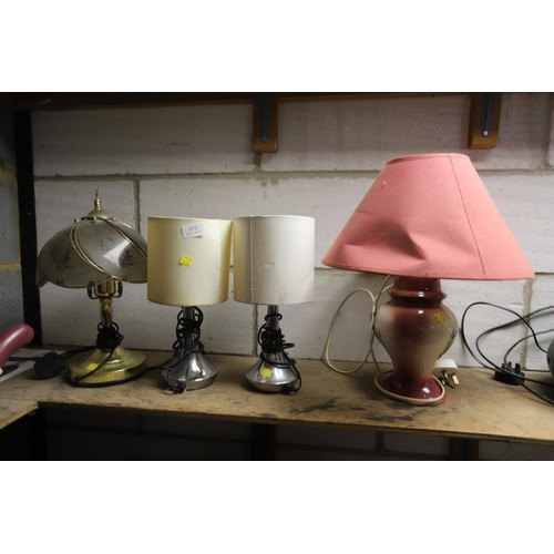 151 - 4x various table lamps with shades - warranted until 12 noon Tuesday following the above sale