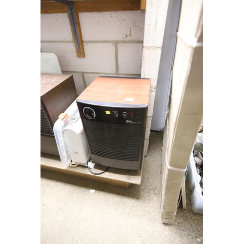 154 - Dehumidifier (Humidex) - warranted until 12 noon Tuesday following the above sale