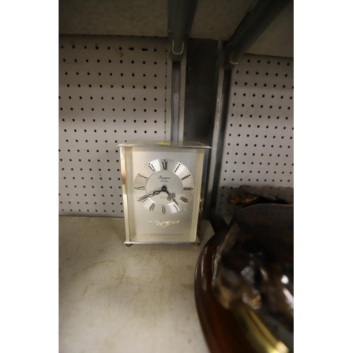 222 - 2 wall clocks & 2 mantle clocks