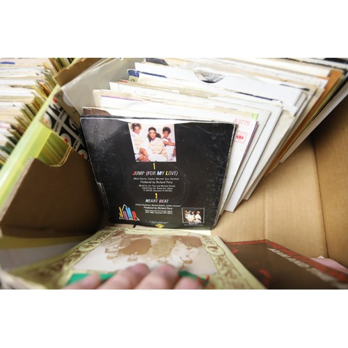 260 - 2 boxes of records, incl Blondie & Jackson 5