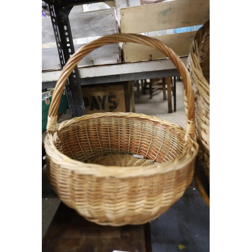 299 - Qty of baskets