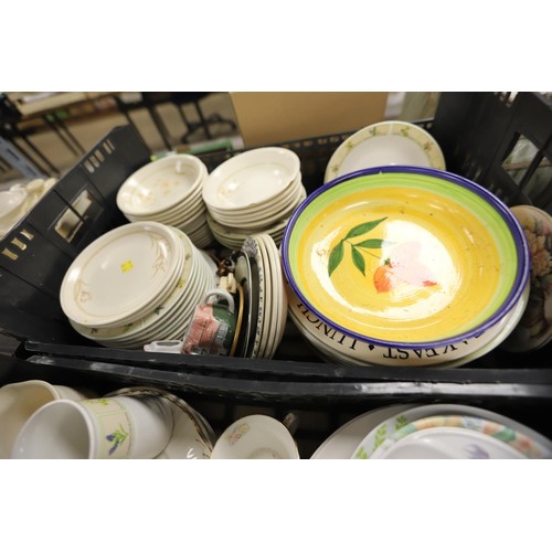 331 - 4 boxes of various crockery/part tea & dinner services, etc