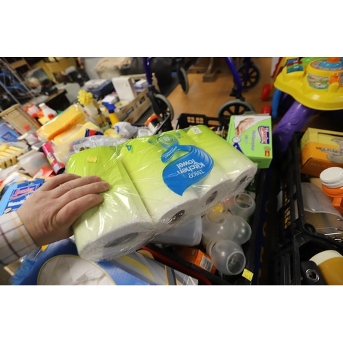 335 - Qty of cleaning products, various batteries, candles, light bulbs, etc