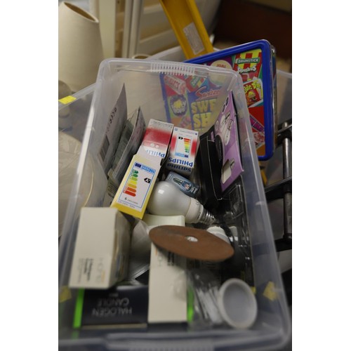 347 - Box of misc, incl spirit level, decorating tools, etc