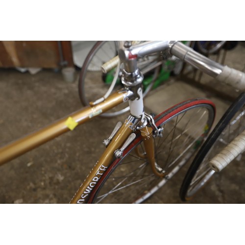 387 - W F Holdsworth 12 gear vintage racing bike 22 inch frame with Quick release front and back wheels