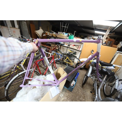 393 - Rory - O’Brien Vintage racing purple 25 inch bike frame