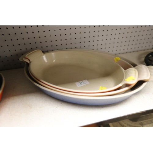 227 - 3 Le Creuset roasting dishes