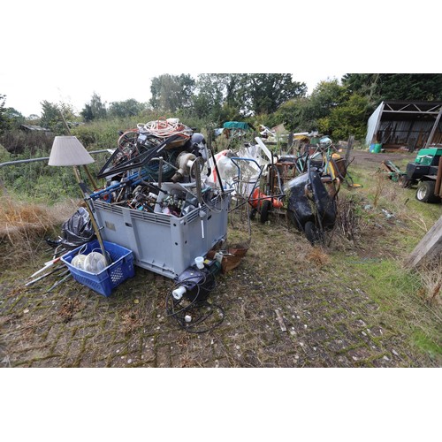 1 - Qty of various Recyclables including wheelbarrows, Small electrics etc