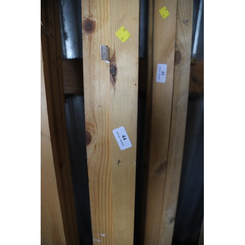 44 - Bundle of 2 inches by three-quarter of an inch timber