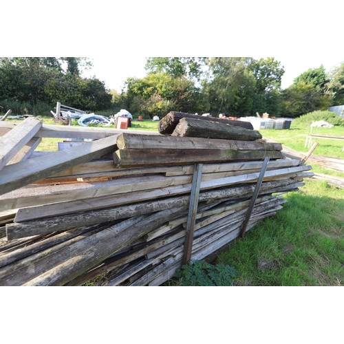 247 - Large qty of various timber