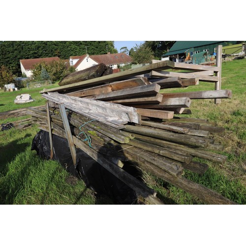 247 - Large qty of various timber