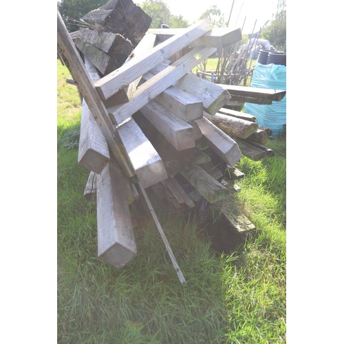 247 - Large qty of various timber