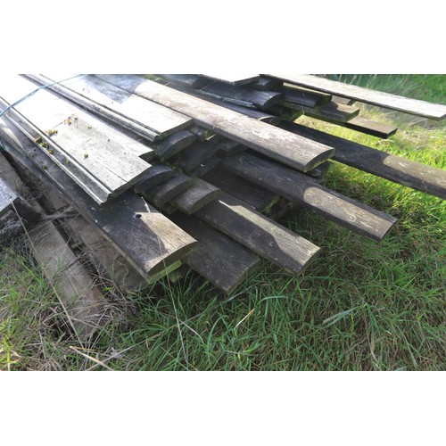 252 - Large qty of various timber