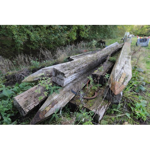 259 - Large qty of heavy duty dock beams approx. 8 m long