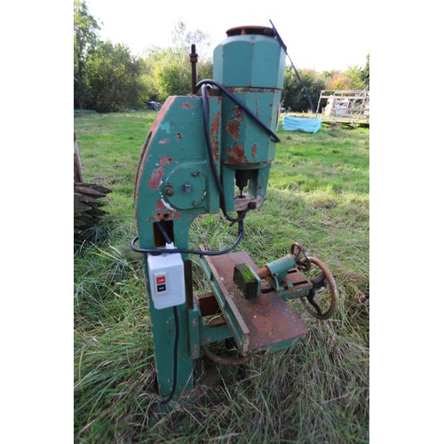 263 - Pillar drill - Sold as a recyclable item