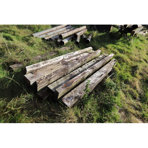 267 - Qty of wooden posts approx. 76 inches long x 6 inches wide