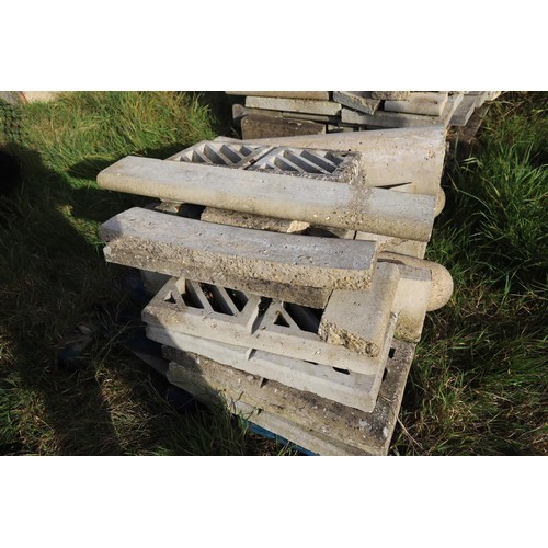 279 - 2 x  pallets of edging stones & concrete bollards etc