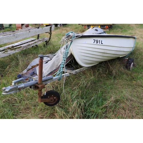 310 - Slow dinghy, boat trailer, blowup boat – as found