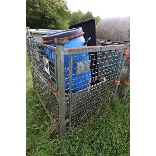 315 - Large aluminium mesh storage crate, incl plastic buckets, chain-link galvanised fencing etc