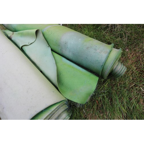 326 - 4 large rolls of snooker table felt