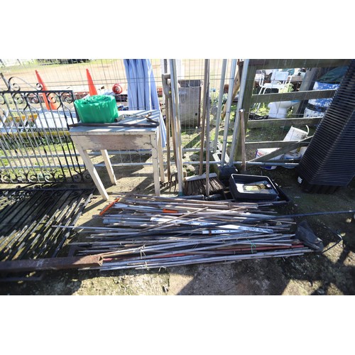 Lot 28        