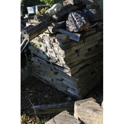 362 - 5 x pallets of various blocks, edging, curb stones etc