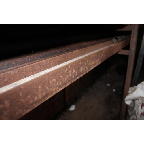 413 - Shelf, incl qty of steel flat bar angle bar etc