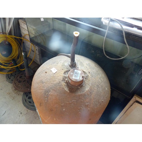 518 - Copper cylinder tank