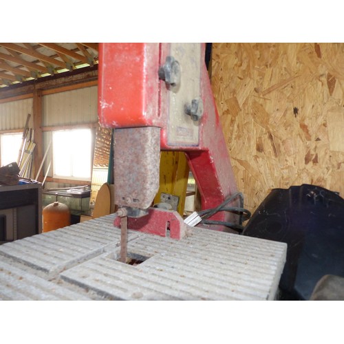 540 - Sealey bandsaw – Sold as Spares