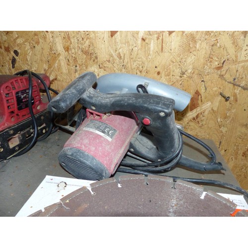 542 - Handheld circular saw, planer, router – to be installed tested and rewired by qualified electrician