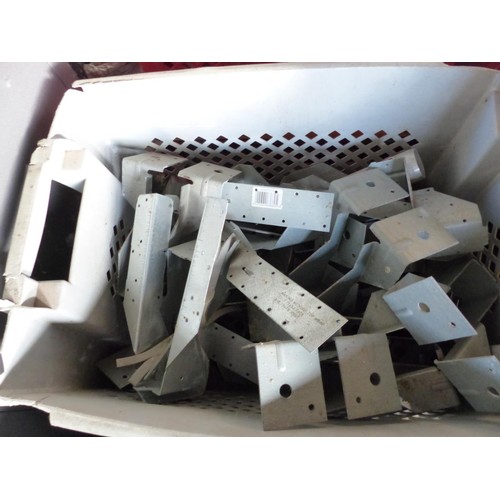 571 - 2 x pallets of various roof trusses fixings etc