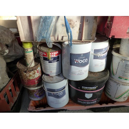 572 - Pallet containing various paints, adhesive etc etc