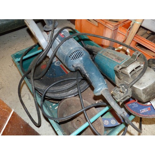 590 - Bosch & Makita 9” angle grinder & various discs – to be tested installed and rewired by qualified el... 